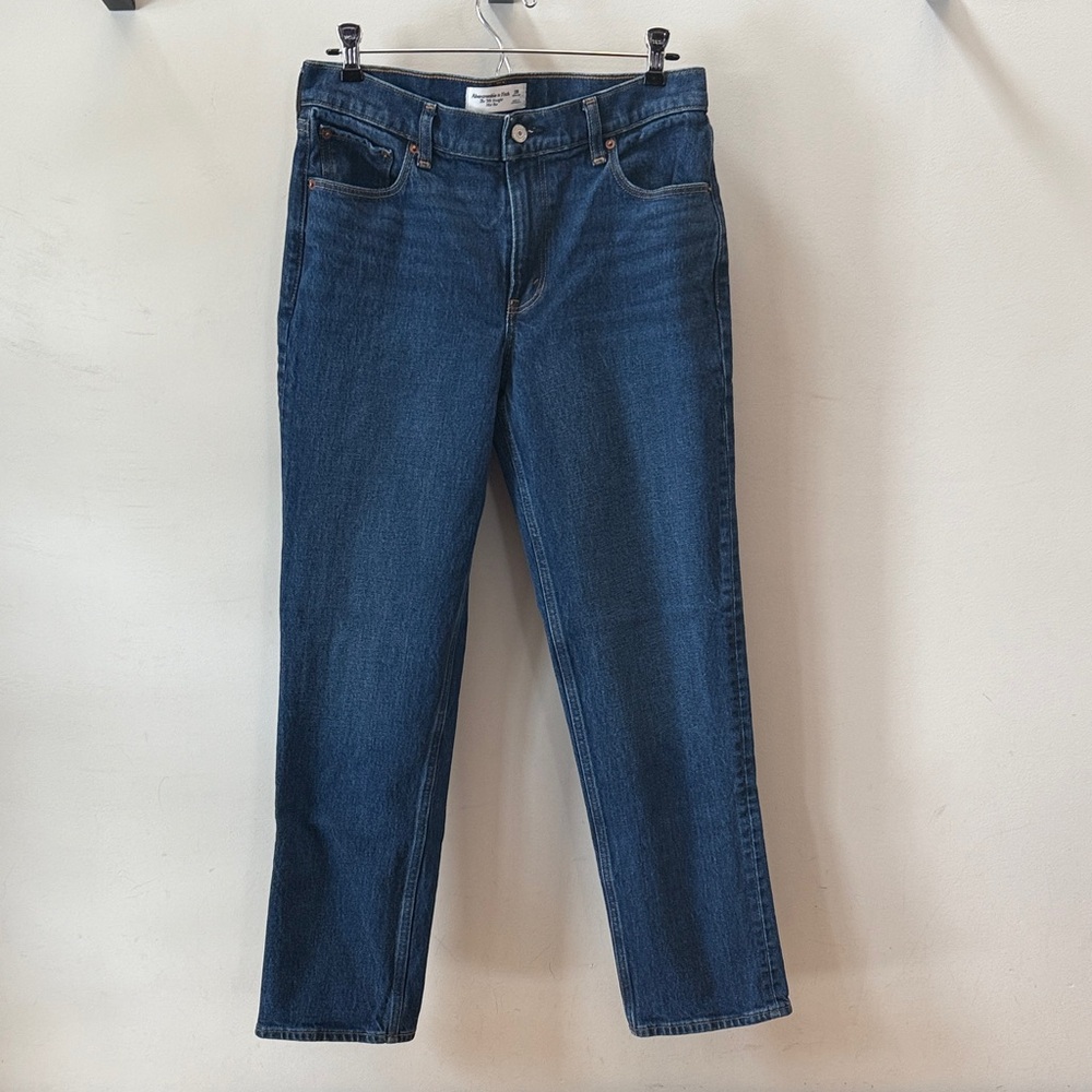 Abercrombie & Fitch Women's Straight Leg Dark Blue Jeans 90's straight mid rise